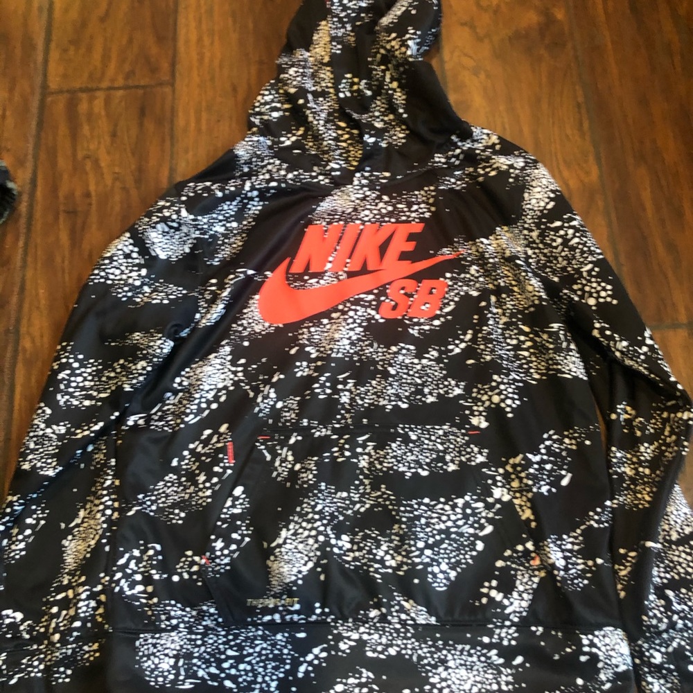 Nike hoodie